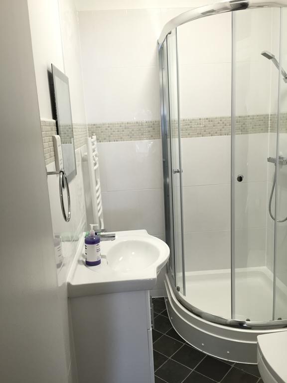 Ilford Central Luxury Apartments Room photo